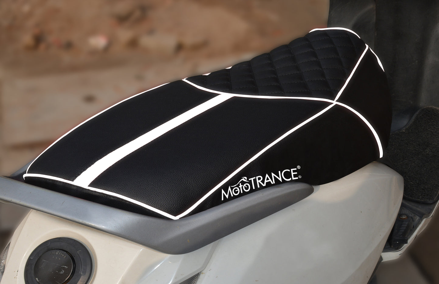 Mototrance PU Leather Designer Bike Scooter Seat Cover (MTSC-303) for TVS Ntorq 125